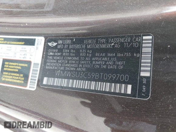 2011 MINI Hardtop z VIN WMWSU3C59BT099700, wystawiony jako IAAI lot #42106044 z przebiegiem 206 145 mil mil oraz . Historia ofert i sprzedaży dostępna na DreamBid. Obrazek 9.