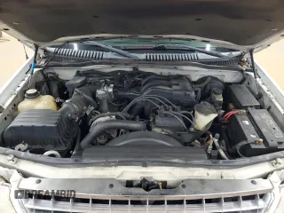 2004 Ford Explorer Limited z VIN 1FMDU75K34ZB18288, wystawiony jako Copart lot #58470475 z przebiegiem 200 787 mil mil oraz Szkoda całkowita • Salvage title. Historia ofert i sprzedaży dostępna na DreamBid. Obrazek 12.