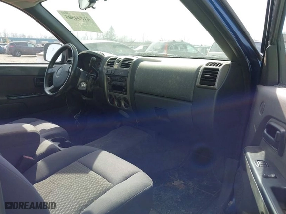2006 Chevrolet Colorado LT w/2LT with VIN 1GCDT136868197900, listed as a IAAI auction lot 41804585 with 179,949 mi miles. Bid and sale history available at carsss.com. Image 5.
