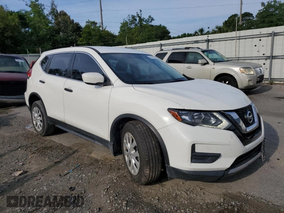 2017 Nissan Rogue SV z VIN JN8AT2MT8HW138801, wystawiony jako Copart lot #58796365 z przebiegiem 152 898 mil mil oraz Szkoda całkowita • Salvage title. Historia ofert i sprzedaży dostępna na DreamBid. Obrazek 4.