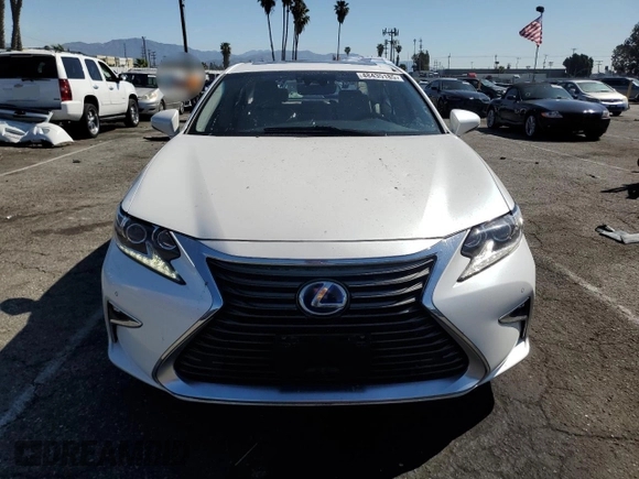 2018 Lexus ES 300h with VIN JTHBW1GG2J2185866, listed as a Copart auction lot 48435185 with 87,713 mi miles and Salvage title. Bid and sale history available at DreamBid. Image 5.