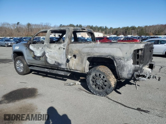 2015 GMC Sierra 2500HD SLT with VIN 1GT12ZEG1FF124518, listed as a Copart auction lot 48487725 with Not provided miles and Clean title. Bid and sale history available at DreamBid. Image 2.