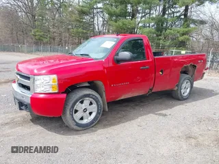 2007 Chevrolet Silverado 1500 1LT with VIN 1GCEK14067Z538823, listed as a IAAI auction lot 41996239 with 175,901 mi miles and . Bid and sale history available at DreamBid. Image 2.