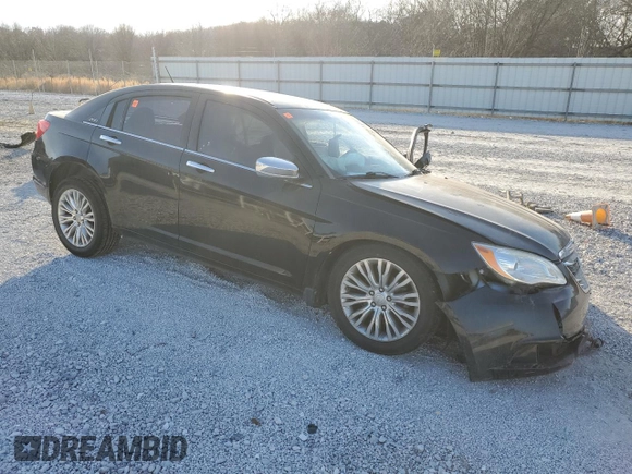 2012 Chrysler 200 Limited with VIN 1C3CCBCBXCN189488, listed as a Copart auction lot 43032595 with Not Provided miles and Clean Title. Bid and sale history available at DreamBid. Image 4.