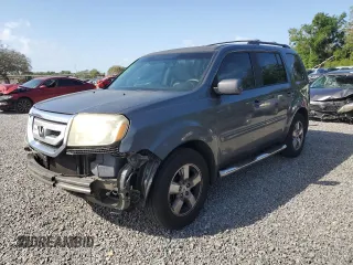 2011 Honda Pilot EX with VIN 5FNYF3H41BB042045, listed as a Copart auction lot 52484755 with 165,359 mi miles and Salvage Title. Bid and sale history available at carsss.com. Image 1.