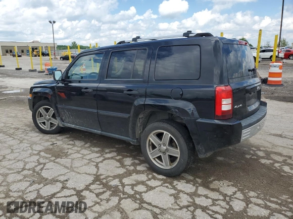 2007 Jeep Patriot Limited z VIN 1J8FF48W37D275916, wystawiony jako Copart lot #56585205 z przebiegiem 106 919 mil mil oraz Szkoda całkowita • Salvage title. Historia ofert i sprzedaży dostępna na DreamBid. Obrazek 2.