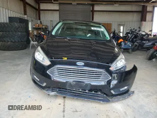 2018 Ford Focus Titanium with VIN 1FADP3N25JL242748, listed as a Copart auction lot 62106155 with 152,766 mi miles and Salvage title. Bid and sale history available at DreamBid. Image 5.