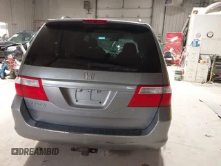 2006 Honda Odyssey EX with VIN 5FNRL38486B090693, listed as a IAAI auction lot 41865491 with 198,104 mi miles. Bid and sale history available at carsss.com. Image 16.
