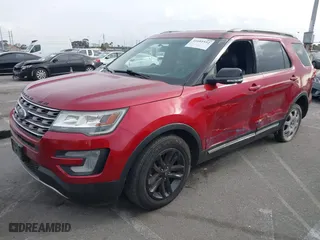 2016 Ford Explorer XLT with VIN 1FM5K7D88GGC87352, listed as a IAAI auction lot 41681552 with 93,522 mi miles. Bid and sale history available at carsss.com. Image 17.