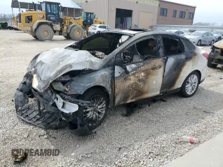 2017 Ford Focus Titanium z VIN 1FADP3J29HL245054, wystawiony jako Copart lot #50784925 z przebiegiem Nie podano mil oraz Nie do naprawy • Non repairable. Historia ofert i sprzedaży dostępna na DreamBid. Obrazek 1.