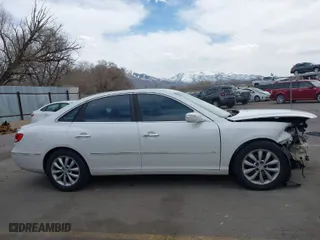 2007 Hyundai Azera SE with VIN KMHFC46F27A232569, listed as a IAAI auction lot 41906216 with 158,314 mi miles. Bid and sale history available at carsss.com. Image 14.