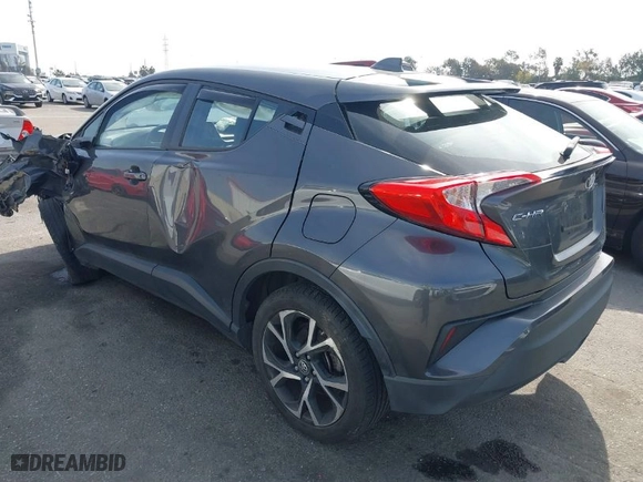 2019 Toyota C-HR XLE with VIN NMTKHMBX0KR082149, listed as a IAAI auction lot 41601379 with 79,765 mi miles. Bid and sale history available at carsss.com. Image 3.