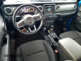 2022 Jeep Wrangler Unlimited Sahara z VIN 1C4HJXEG3NW246088, wystawiony jako Copart lot #50167185 z przebiegiem 16 074 mil mil oraz Nie do naprawy • Non repairable. Historia ofert i sprzedaży dostępna na DreamBid. Obrazek 8.