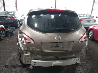 2014 Nissan Murano SV with VIN JN8AZ1MU9EW417350, listed as a IAAI auction lot 42138090 with 178,652 mi miles and . Bid and sale history available at carsss.com. Image 6.