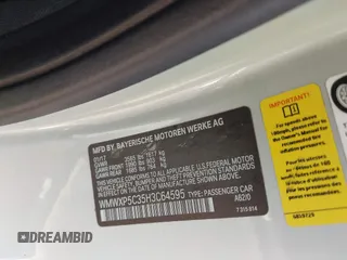 2017 MINI Hardtop Cooper z VIN WMWXP5C35H3C64595, wystawiony jako IAAI lot #42078919 z przebiegiem 93 141 mil mil oraz . Historia ofert i sprzedaży dostępna na DreamBid. Obrazek 9.