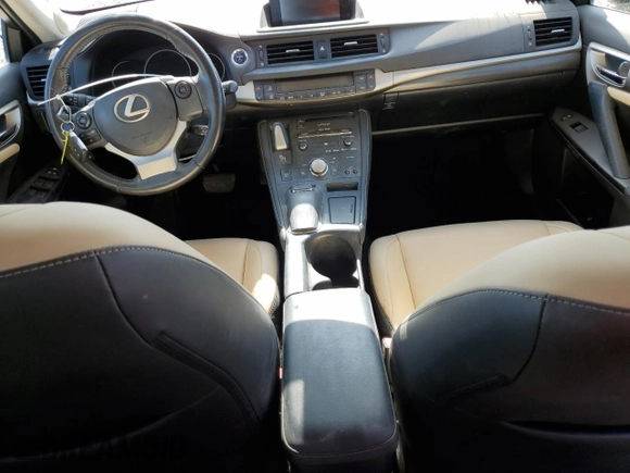 2015 Lexus CT 200h с VIN JTHKD5BH9F2239586, выставлен на аукционе Copart как лот 60679715 с пробегом 78 758 миль миль и Списание • Salvage title. История ставок и продаж доступна на DreamBid. Изображение 8.