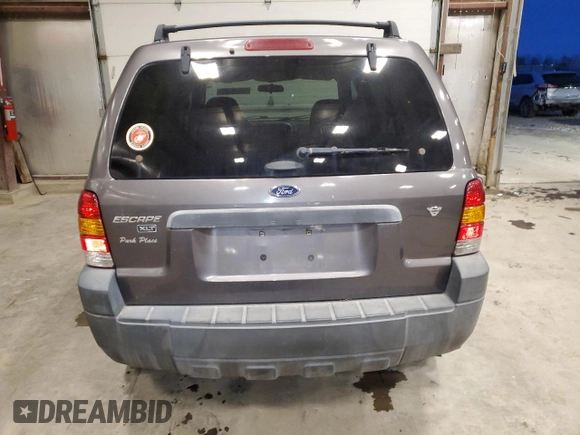 2005 Ford Escape XLT с VIN 1FMYU93135KB23475, выставлен на аукционе Copart как лот 44240295 с пробегом 210 732 миль миль и Чистый • Clean title. История ставок и продаж доступна на DreamBid. Изображение 6.