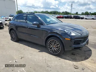 2020 Porsche Cayenne with VIN WP1AA2AY9LDA00494, listed as a Copart auction lot 61024435 with 58,846 mi miles and Salvage title. Bid and sale history available at DreamBid. Image 4.