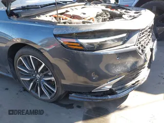 2023 Honda Accord Touring с VIN 1HGCY2F87PA061785, выставлен на аукционе IAAI как лот 41681675 с пробегом 44 571 миль миль и . История ставок и продаж доступна на DreamBid. Изображение 6.
