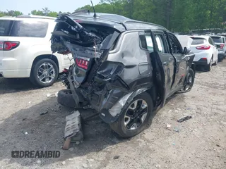 2018 Jeep Compass Trailhawk with VIN 3C4NJDDB9JT441930, listed as a IAAI auction lot 42095948 with Not provided miles and . Bid and sale history available at DreamBid. Image 4.