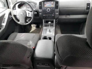 2012 Nissan Pathfinder S with VIN 5N1AR1NB9CC610228, listed as a Copart auction lot 71107974 with 105,960 mi miles and Salvage Title. Bid and sale history available at carsss.com. Image 8.