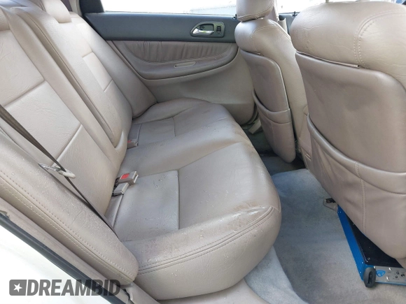 1996 Honda Accord LX with VIN 1HGCD5632TA125890, listed as a IAAI auction lot 41735849 with 428,158 mi miles and . Bid and sale history available at carsss.com. Image 8.