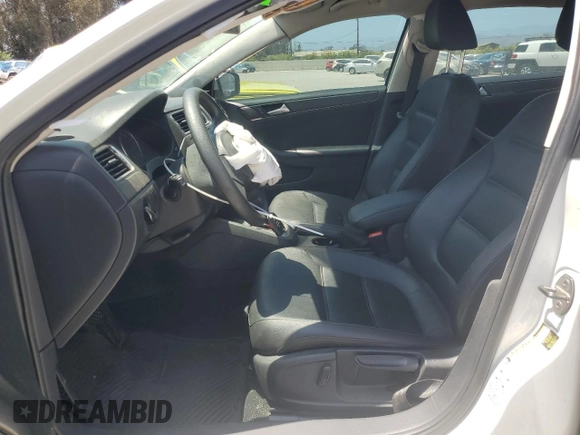 2014 Volkswagen Jetta SE with VIN 3VWD17AJ5EM295208, listed as a Copart auction lot 64684005 with 94,133 mi miles and Salvage title. Bid and sale history available at DreamBid. Image 7.