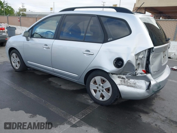 2009 Kia Rondo LX with VIN KNAFG528497222225, listed as a IAAI auction lot 42108192 with 113,040 mi miles. Bid and sale history available at carsss.com. Image 3.