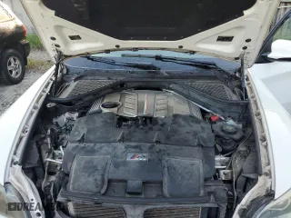 2013 BMW X6 M with VIN 5YMGZ0C55DLL29980, listed as a Copart auction lot 70687694 with 131,842 mi miles and Salvage Title. Bid and sale history available at carsss.com. Image 11.