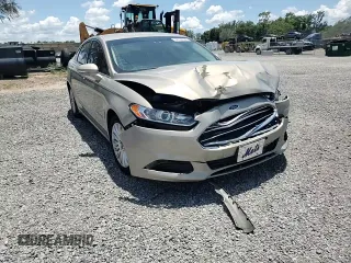 2015 Ford Fusion SE Hybrid z VIN 3FA6P0LU7FR102723, wystawiony jako Copart lot #62334345 z przebiegiem 136 341 mil mil oraz Nie do naprawy • Non repairable. Historia ofert i sprzedaży dostępna na DreamBid. Obrazek 13.