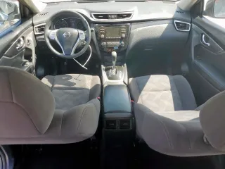2016 Nissan Rogue SV z VIN KNMAT2MV4GP626083, wystawiony jako Copart lot #56671285 z przebiegiem 110 629 mil mil oraz Szkoda całkowita • Salvage title. Historia ofert i sprzedaży dostępna na DreamBid. Obrazek 8.