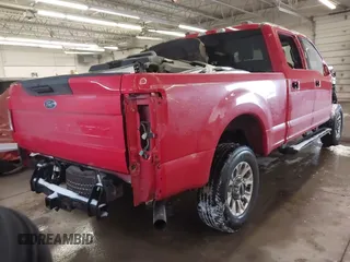 2021 Ford Super Duty F-250 SRW XL with VIN 1FT7W2B66MED21804, listed as a IAAI auction lot 41281101 with 43,143 mi miles. Bid and sale history available at carsss.com. Image 4.