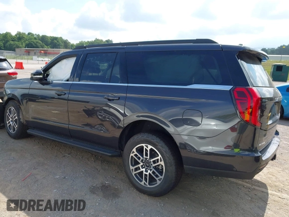 2025 Ford Expedition Max Active with VIN 1FMJK1J8XSEA26762, listed as a IAAI auction lot 42636848 with 706 mi miles and . Bid and sale history available at DreamBid. Image 14.