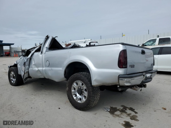 1999 Ford Super Duty F-250 XL with VIN 1FTNX21L1XEC64475, listed as a Copart auction lot 49264735 with 0 mi miles and Salvage Title. Bid and sale history available at carsss.com. Image 2.