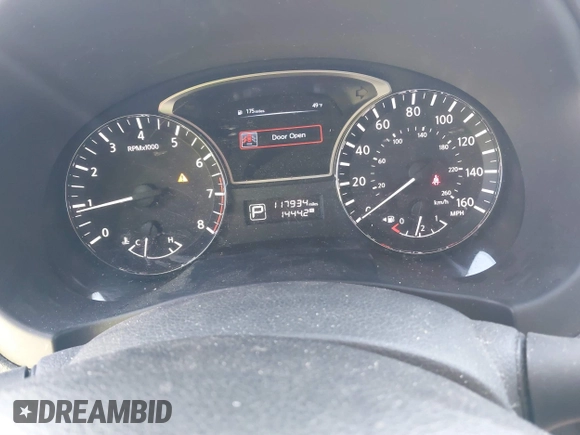2014 Nissan Altima 2.5 with VIN 1N4AL3AP5EC418865, listed as a IAAI auction lot 41693976 with 117,934 mi miles. Bid and sale history available at carsss.com. Image 7.