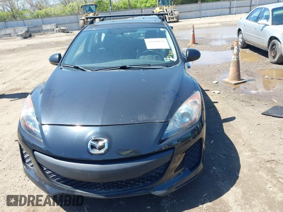 2013 Mazda 3 i Grand Touring with VIN JM1BL1M78D1818010, listed as a IAAI auction lot 42060056 with 139,157 mi miles and . Bid and sale history available at DreamBid. Image 12.