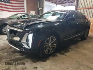 2024 Cadillac LYRIQ Luxury z VIN 1GYKPRRK8RZ130110, wystawiony jako Copart lot #48216825 z przebiegiem 2 219 mil mil oraz Szkoda całkowita • Salvage title. Historia ofert i sprzedaży dostępna na DreamBid. Obrazek 1.