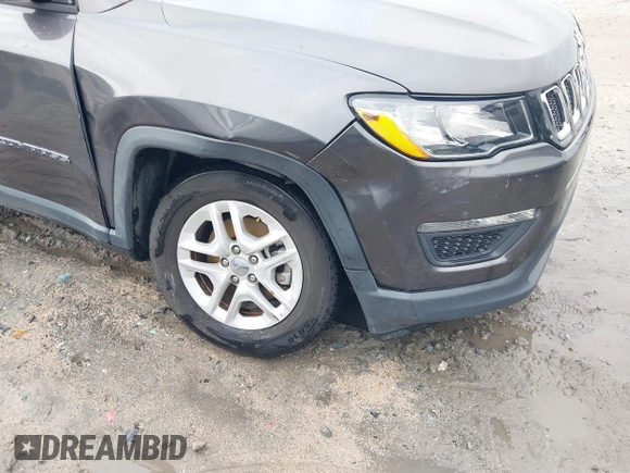 2018 Jeep Compass Sport with VIN 3C4NJCAB9JT211187, listed as a IAAI auction lot 41065430 with 1 mi miles. Bid and sale history available at carsss.com. Image 6.