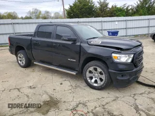 2024 Ram 1500 Big Horn z VIN 1C6SRFFTXRN125064, wystawiony jako Copart lot #53907555 z przebiegiem 44 434 mil mil oraz Szkoda całkowita • Salvage title. Historia ofert i sprzedaży dostępna na DreamBid. Obrazek 4.