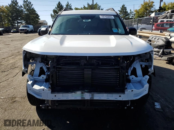 2024 Ford Bronco Sport Big Bend with VIN 3FMCR9B68RRE16976, listed as a Copart auction lot 72742844 with 1,757 mi miles and Salvage title. Bid and sale history available at DreamBid. Image 5.
