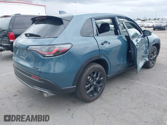 2024 Honda HR-V Sport with VIN 3CZRZ1H52RM747185, listed as a IAAI auction lot 41773265 with 9,081 mi miles. Bid and sale history available at carsss.com. Image 4.
