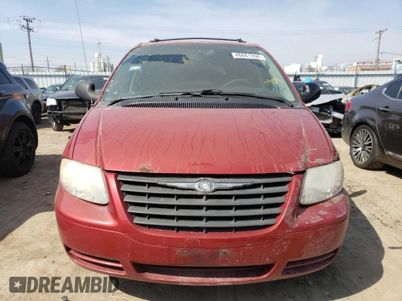 2006 Chrysler Town & Country with VIN 1A8GP45R86B569970, listed as a Copart auction lot 79897024 with 147,895 mi miles and Salvage Title. Bid and sale history available at DreamBid. Image 5.