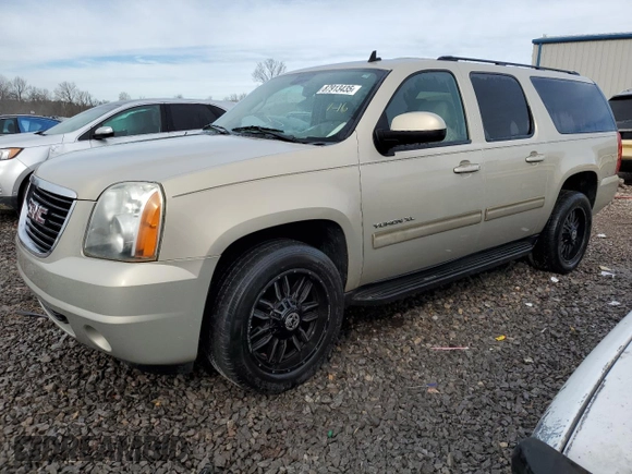2011 GMC Yukon XL SLE with VIN 1GKS1HE07BR248472, listed as a Copart auction lot 87913435 with 271,526 mi miles and Salvage Title. Bid and sale history available at carsss.com. Image 1.