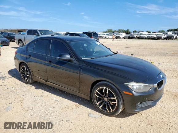 2014 BMW 3 Series 320i with VIN WBA3B1G5XENT00991, listed as a Copart auction lot 66376795 with 131,654 mi miles and Clean title. Bid and sale history available at DreamBid. Image 4.