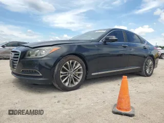 2015 Hyundai Genesis 3.8L with VIN KMHGN4JE9FU092479, listed as a Copart auction lot 68120854 with 218,187 mi miles and Salvage Title. Bid and sale history available at carsss.com. Image 1.