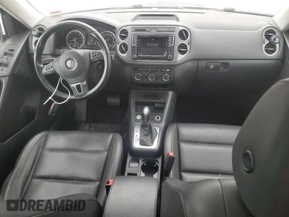 2016 Volkswagen Tiguan S z VIN WVGAV7AX4GW512535, wystawiony jako Copart lot #52570585 z przebiegiem 161 559 mil mil oraz Szkoda całkowita • Salvage title. Historia ofert i sprzedaży dostępna na DreamBid. Obrazek 8.