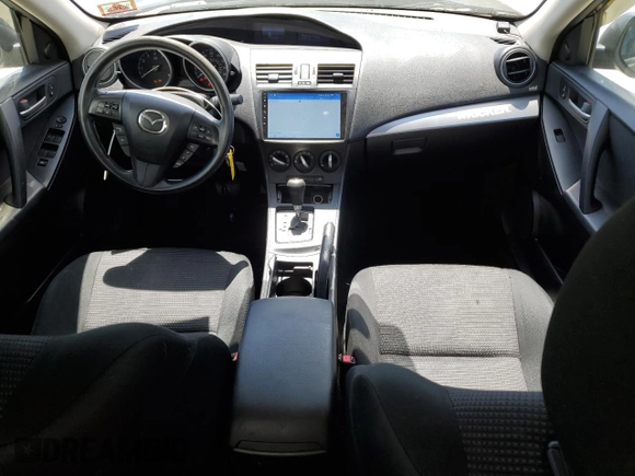 2013 Mazda 3 i Sport z VIN JM1BL1U78D1790175, wystawiony jako Copart lot #57776735 z przebiegiem 148 018 mil mil oraz Szkoda całkowita • Salvage title. Historia ofert i sprzedaży dostępna na DreamBid. Obrazek 8.