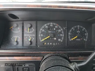 1991 Ford F-150 with VIN 2FTEF15N8MCA59410, listed as a Copart auction lot 83363064 with 7,664 mi miles and Non Repairable. Bid and sale history available at carsss.com. Image 9.