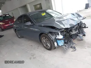2024 Hyundai Elantra SEL with VIN KMHLM4DG4RU772986, listed as a IAAI auction lot 42393854 with 13,290 mi miles and . Bid and sale history available at DreamBid. Image 1.