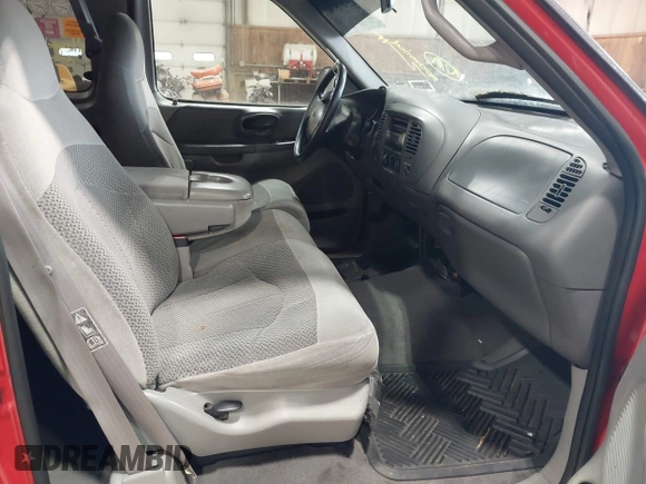 1999 Ford F-150 z VIN 1FTRX18WXXNA73861, wystawiony jako IAAI lot #42517576 z przebiegiem Nie podano mil oraz . Historia ofert i sprzedaży dostępna na DreamBid. Obrazek 5.